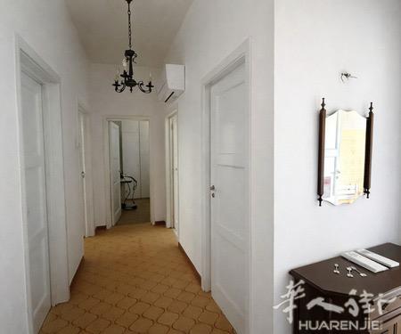 📍Prato 北部 · Coiano 区｜带车库三居室公寓 售价：€179.0