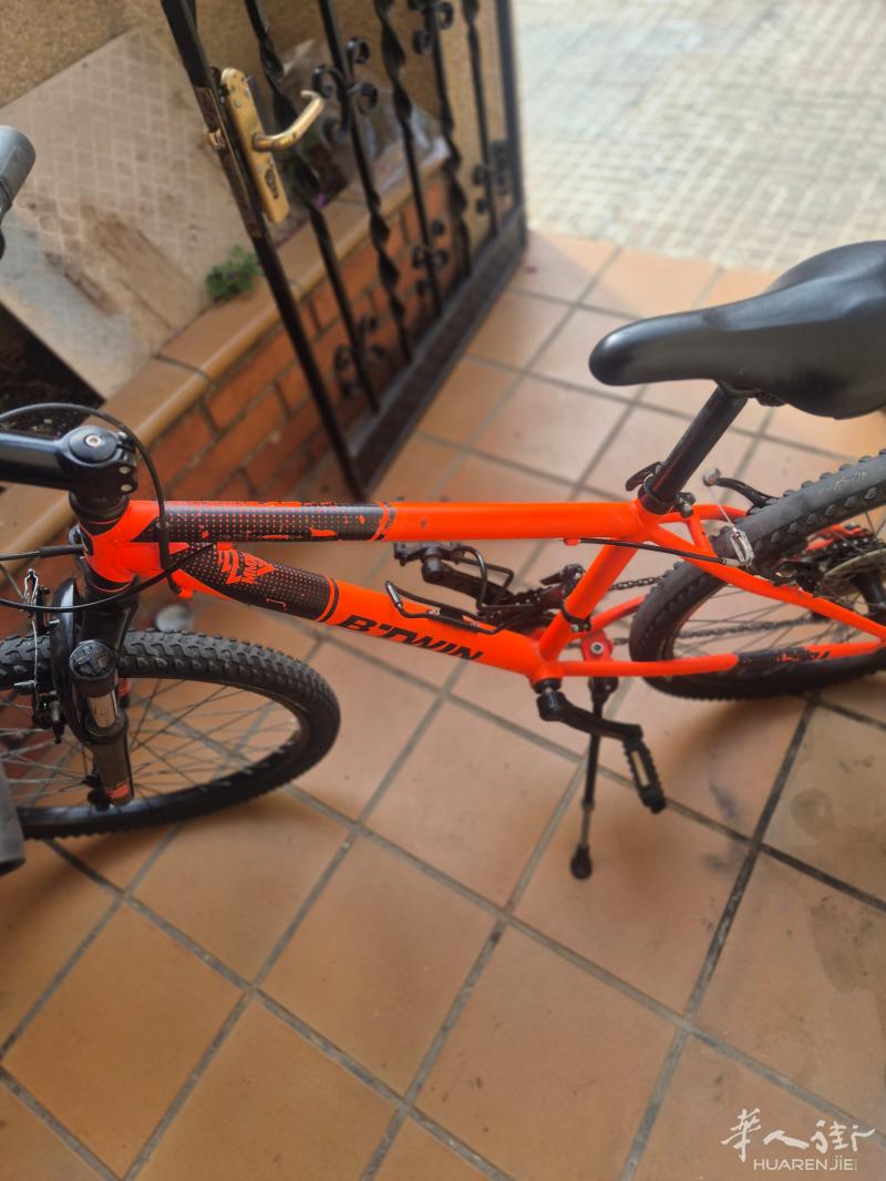 巴塞出山地变档自行车70-80€，1一6区送货上门