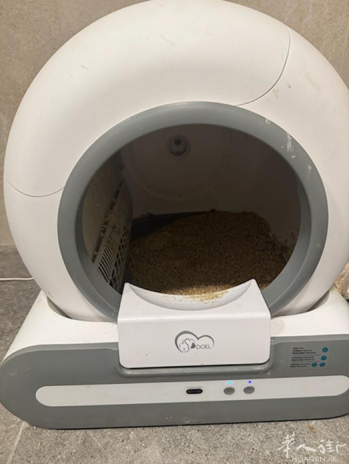 出一个自动猫砂盆，原价300+现在只要120 一只猫一个星期一换袋子没问题，米兰