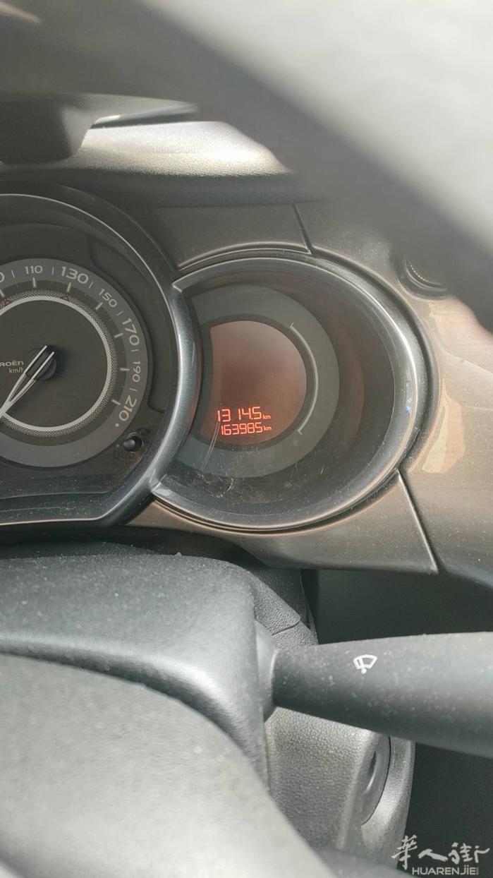 2010年车 16万公里 烧汽油和瓦斯的 3000欧自提 需要的联系。