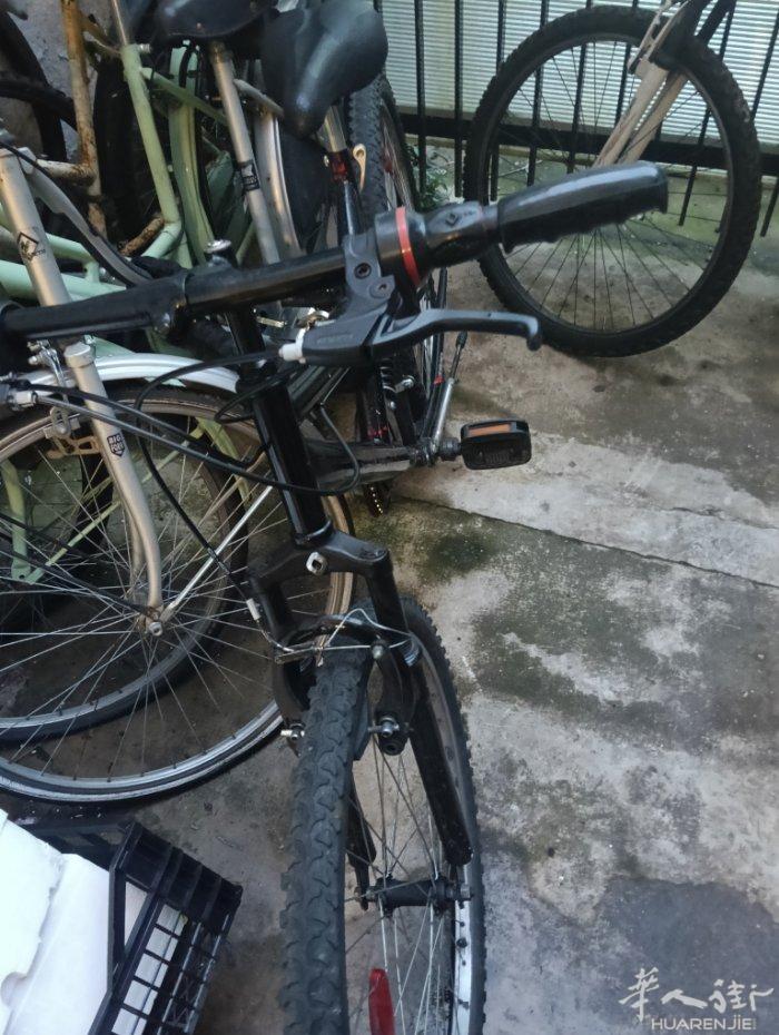 出一辆前后减震自行车  车况良好 不议价