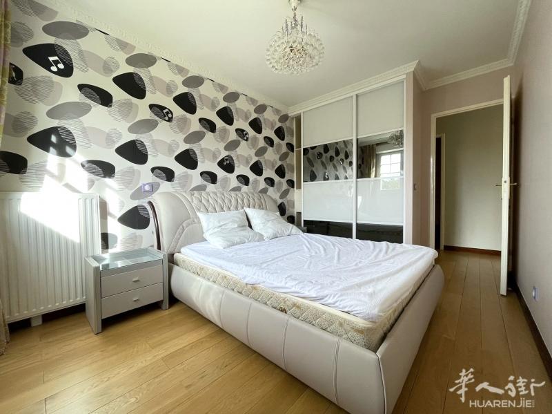 https://att.huarenjie.com/attachment/information/20260206/1770327607618680.jpg