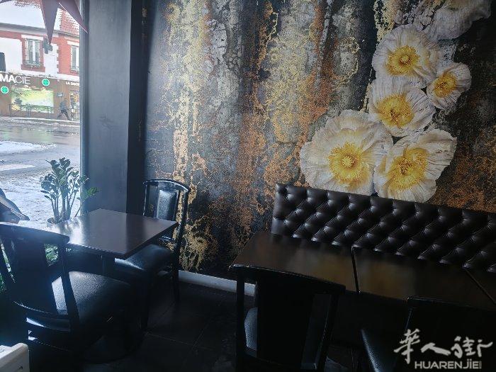 大巴黎郊区，91区日餐好店出让，做点单，外送。餐馆位于savigny sur o