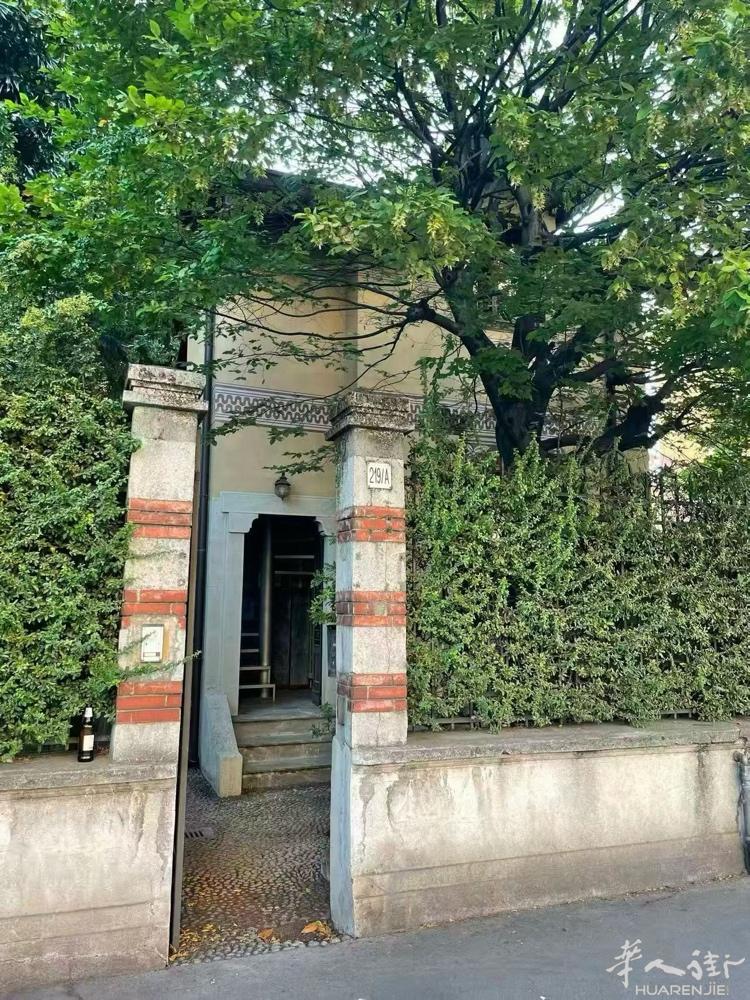 【出租】Sesto San Giovanni 小别墅出租  🛏 三室一厨一卫，