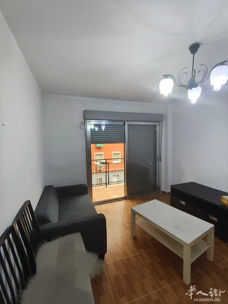 Alcorcon  三室一厅一卫一厅整租
__-1