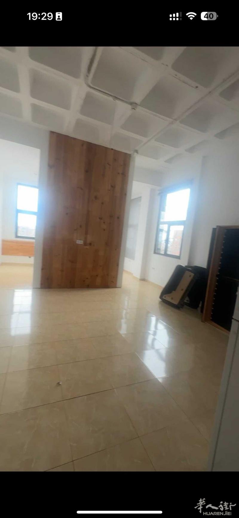 马德里地铁口San francisco，有Loft