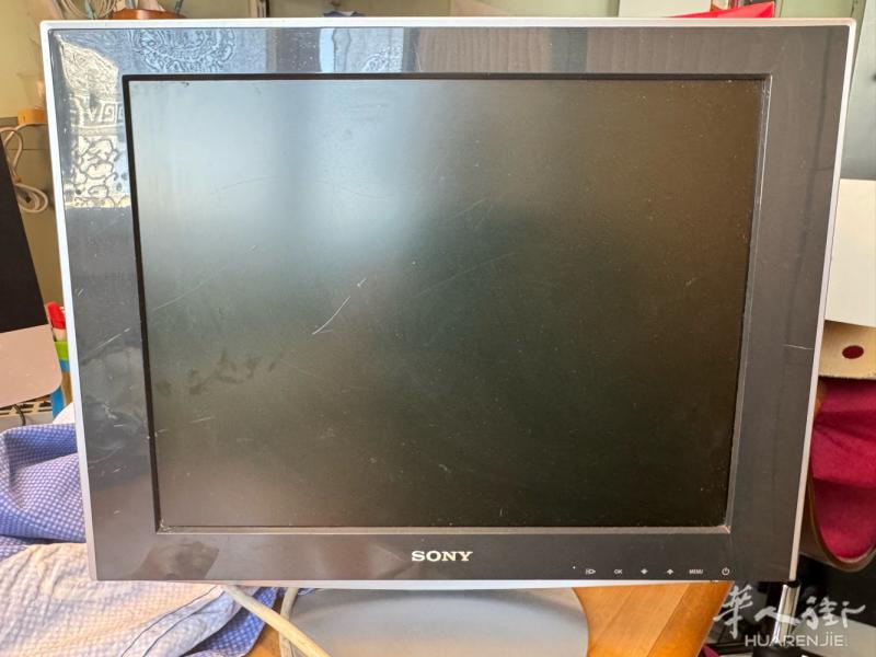 sony 的电脑屏幕10€