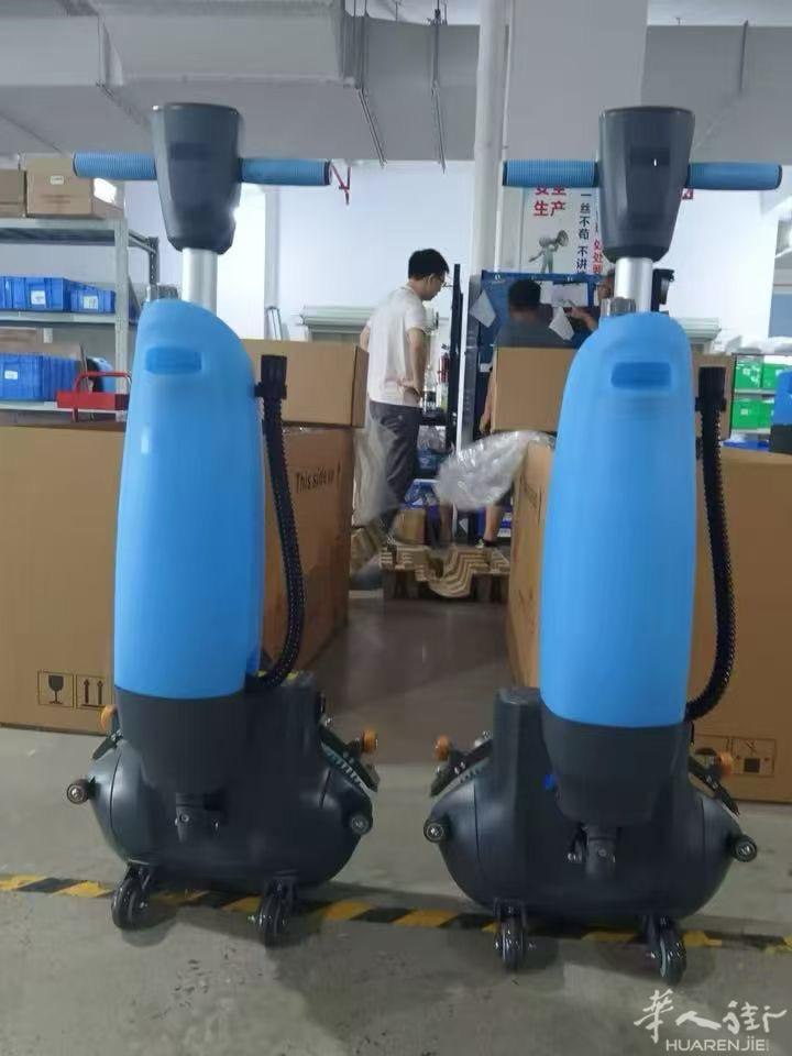 全新洗地机餐馆必备 全意大利可以邮寄 数量不多价格美丽
