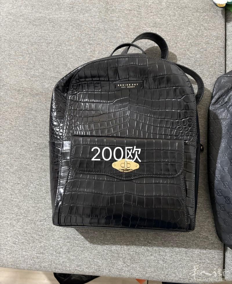 普拉托出售二手包包，可以自提中国街，有意向可以私信