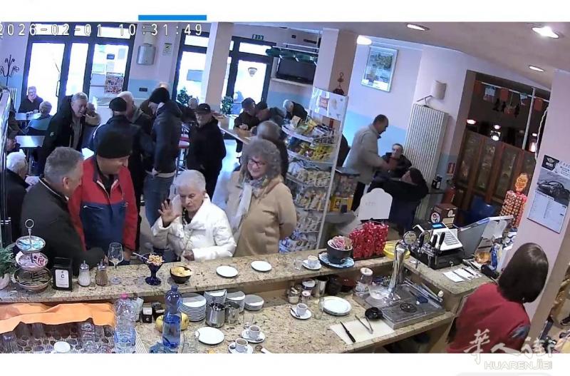 mantova 附近小城市 转让一家酒吧 生意稳定 有老虎机和刮刮卡 老虎机20
