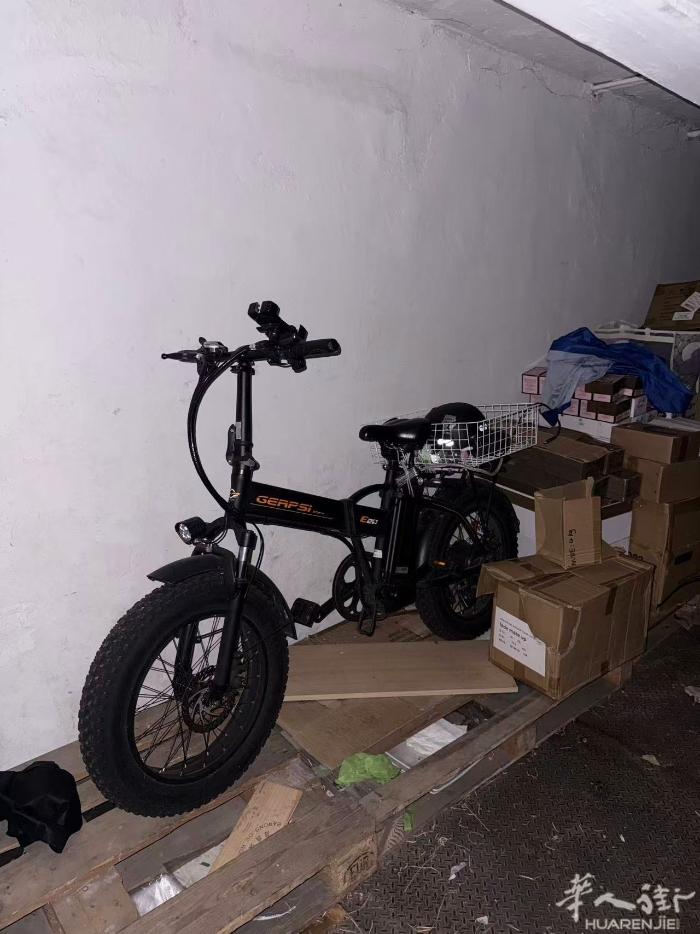 华人街有一辆刚买不久电瓶车出卖500不讲价有需要联系3202628363