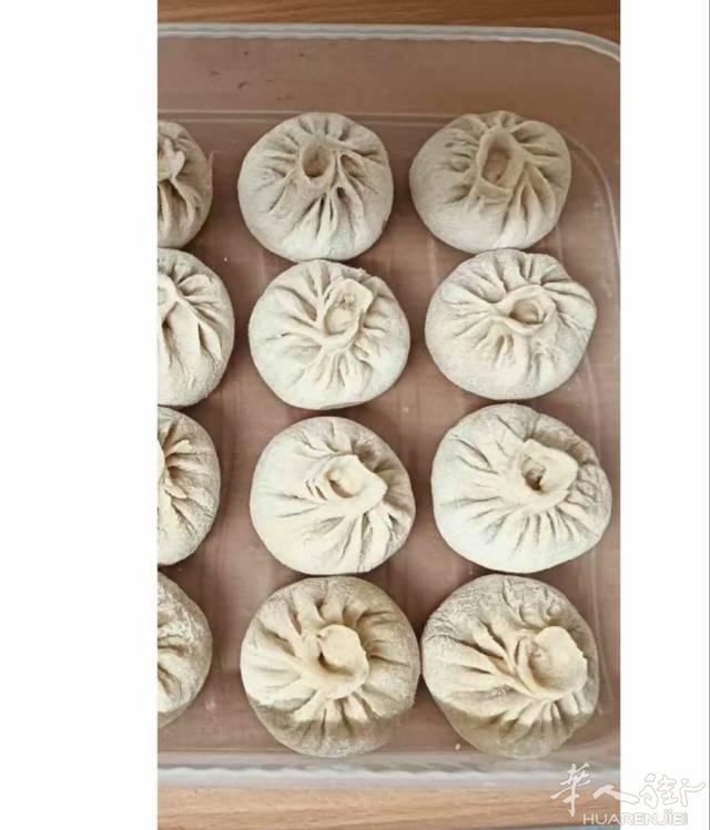 有想吃东北饺子，包子，馄饨的接受预定