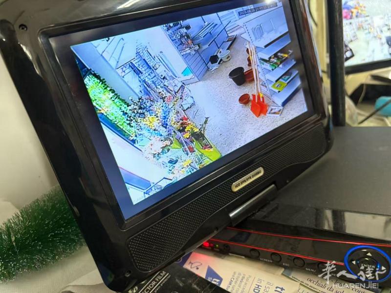 米兰边百货店清空 卖货架长板，实用性强美观，可以挂衣服等用品+卖监控显示屏和监控