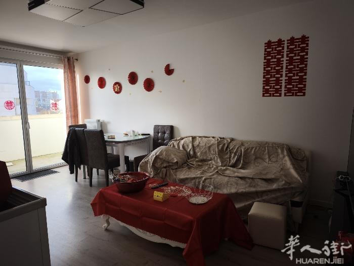 🏠94区VILLEJUIF两房一厅68平方带停车位 出租1450欧