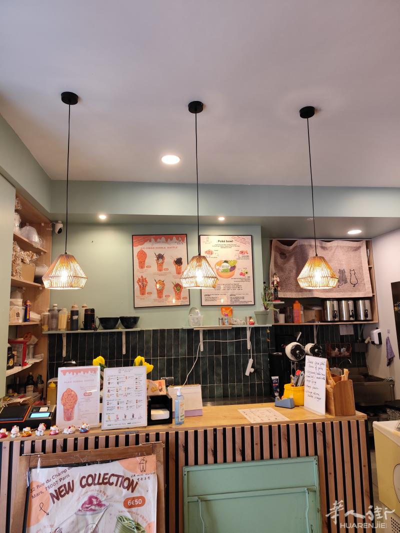 7区近战神广场奶茶店转让