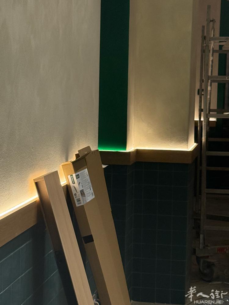 米兰 Navigli-Bocconi 附近 招聘 帮厨，学徒， 跑堂！ 没经验可