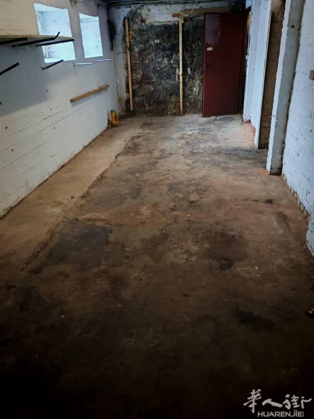 空的私宅地下室，房间仓库，有6m2到30m2，每月