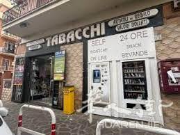 tabaccheria super centro storico si puo fare bar