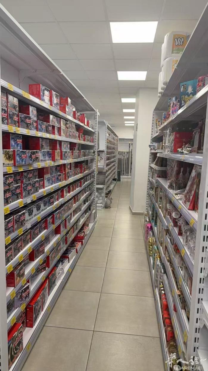 monsulmano也就是pistoia那边有一家380平方的百货店转让 因个人