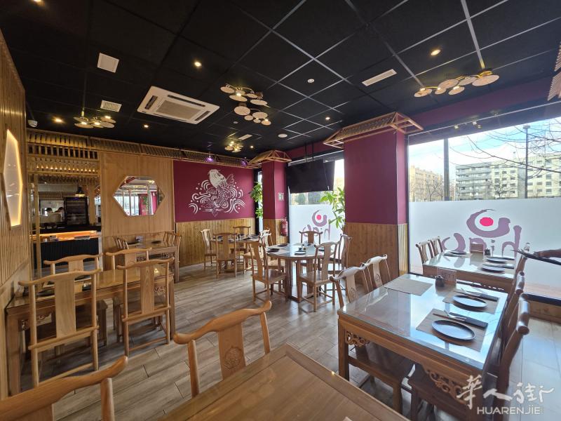 马德里三号线，成熟新区，成熟餐馆，股东不和转让！