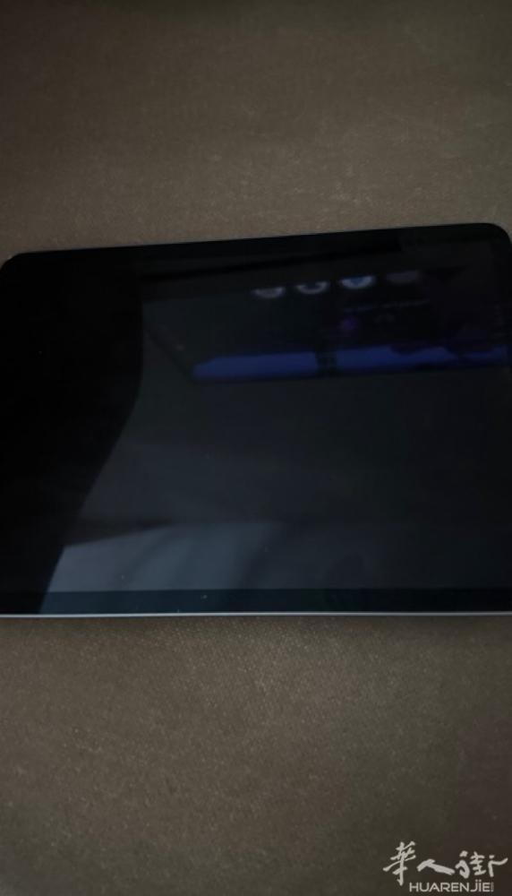 Ipad air5代M1芯片  二手 有点小磕碰