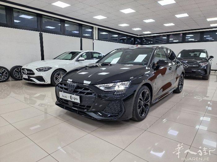 全新奥迪🚗A3 Sportback 汽油 150CV🔥 黑武士套件.超帅气外