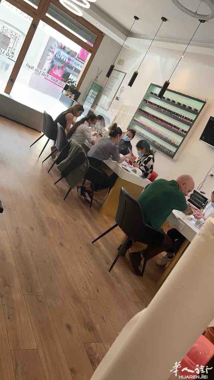 CESENA专业美甲店老店诚招美甲师 中工和学徒，客源稳简单好