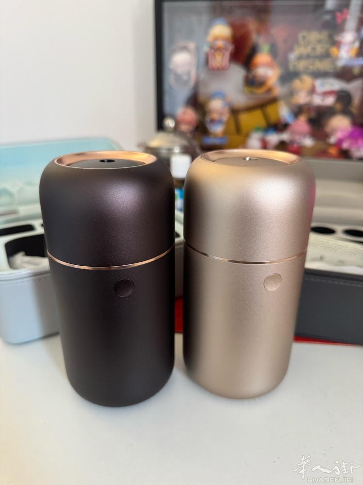 ‼️巴黎现货批发‼️零售价利润丰厚💹💹💹 两款香薰机：简易家用版和高级车载