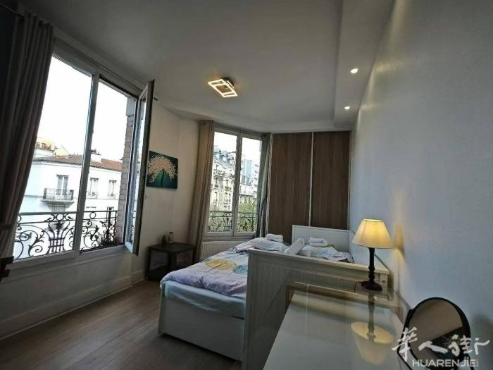 15区埃菲尔铁塔视角 现代化Studio 酒店式公寓 水电暖网全包 拎包入住 3