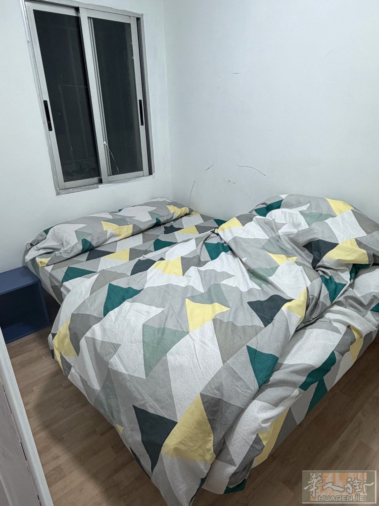 usela单间房屋出租，只租女性，有需要电话联系：667583569