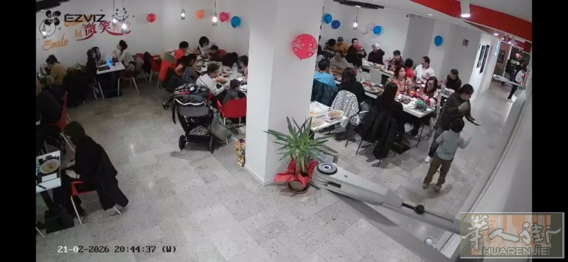 在威尼斯mestre市中心有中餐馆出售，稳定客流、良好口碑，已建立成熟外卖平台（
