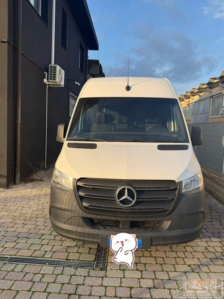 出售9成新货车，2023年，2万3公里，电话3332733308