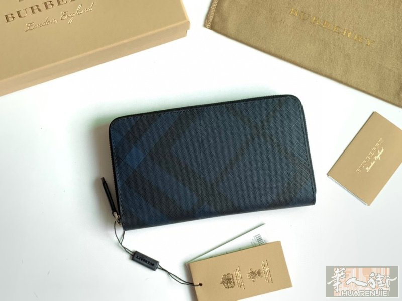 全新原版burberry p260钱包，21cm/12cm/3cm 80包邮，砍