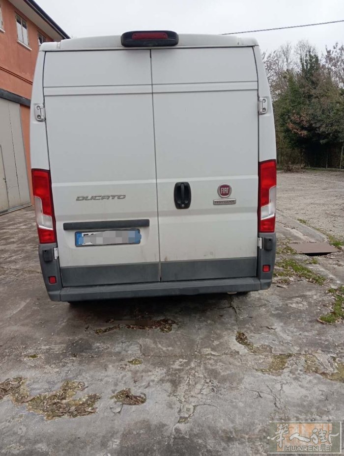 出售  FIAT DUCATO Furgone   2017年份， 21w公里，