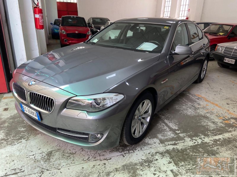 BMW 523i Eletta f10 2011年上牌204马力汽油7万9千km