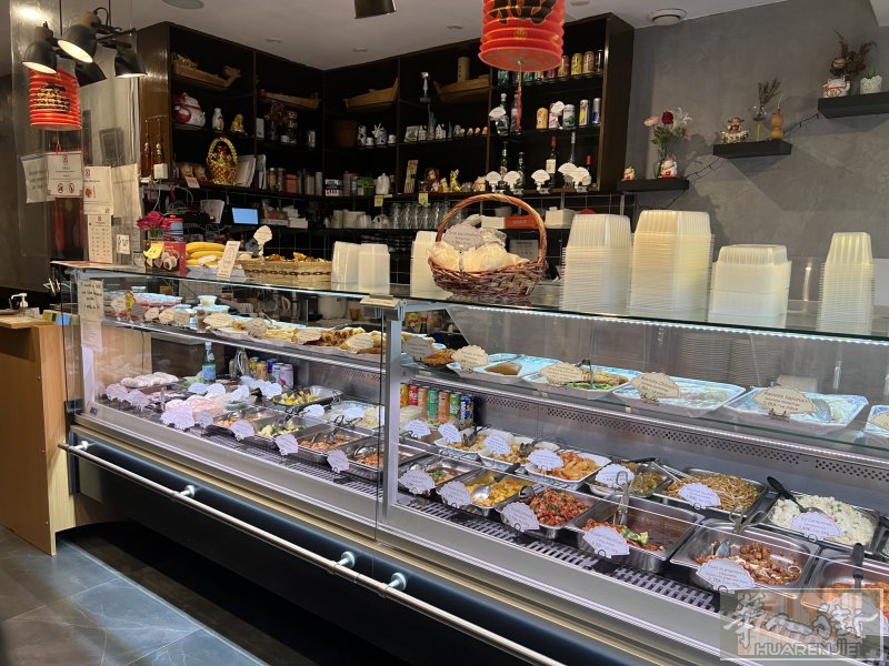 小巴黎外卖店黄金旺铺,生意稳保证赚钱月营1w8机会不可失人