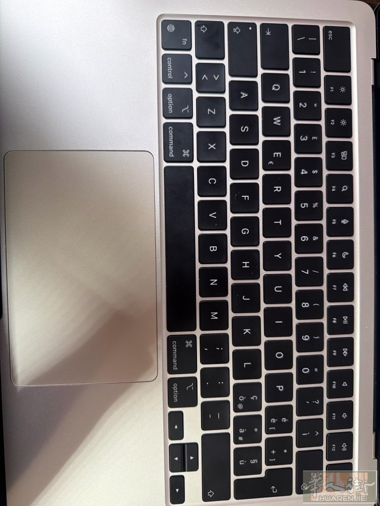 MacBook Air 24 13寸 16RAM 512GB 9成新 电池20次