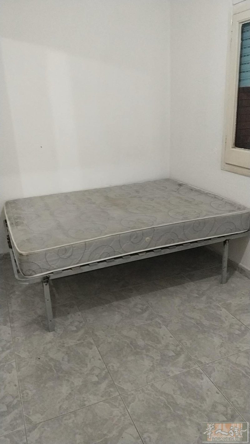 Fondo夏氏货行周边有两个阳光大房间出租☎️：6