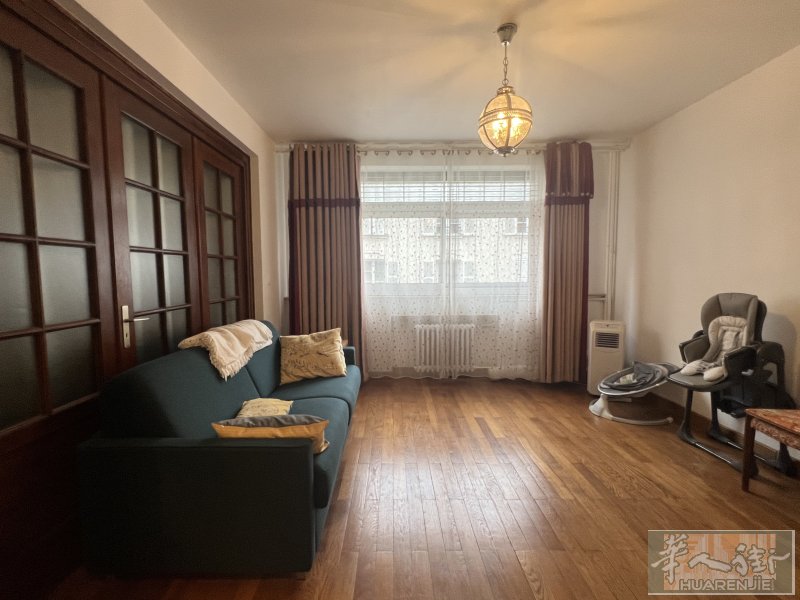 🏡【巴黎14区出租｜蒙帕纳斯大一房】