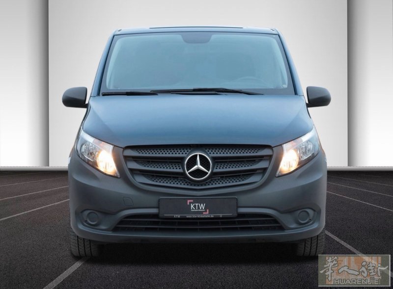 奔驰 vito 114 柴油自动挡7cv 100千瓦、2022年59000公里、