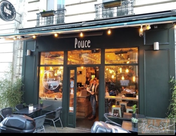 9区老佛爷附近一餐馆出让 位置极好 人流量多 办公楼居多以及旅游客 机不可失 适
