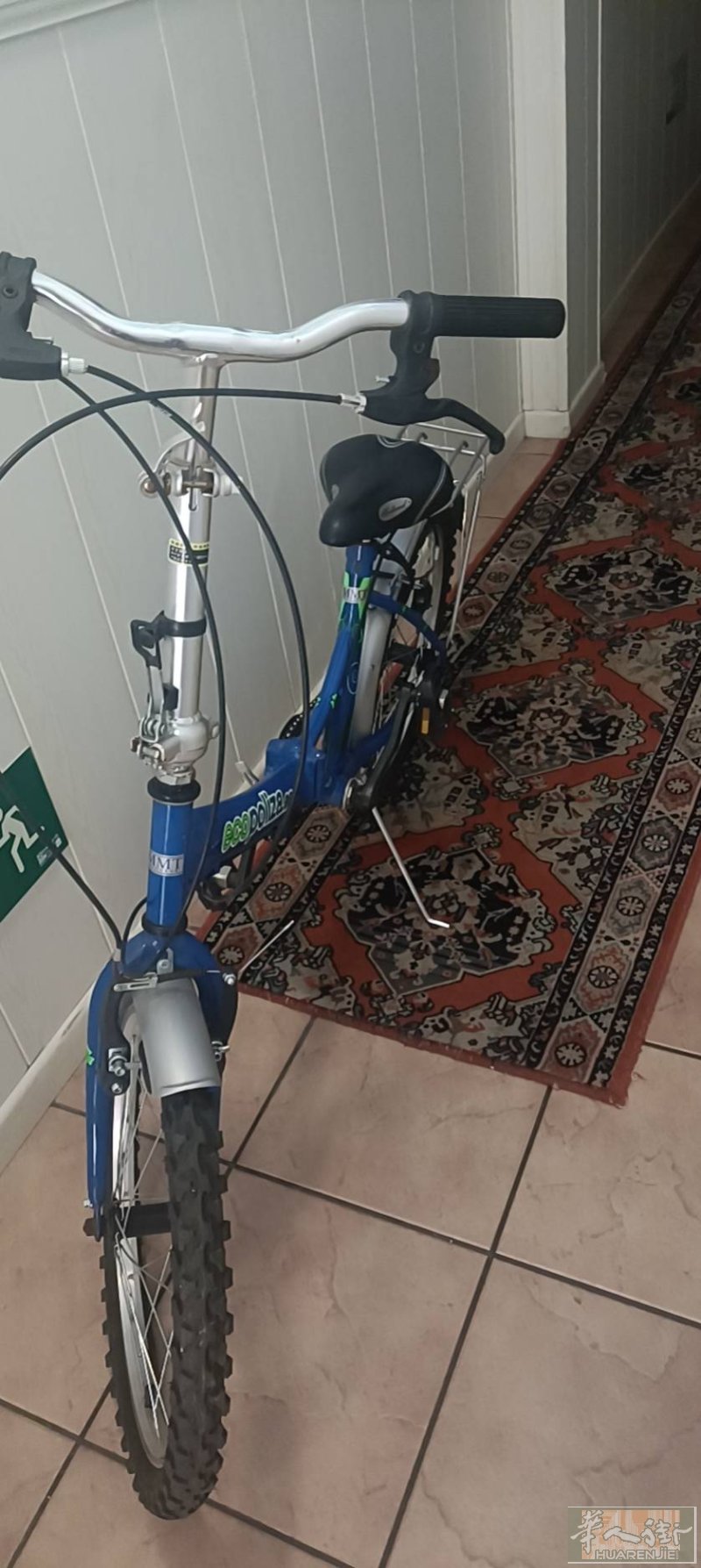 有辆直行车8成新80欧元有要的自己取电话66618