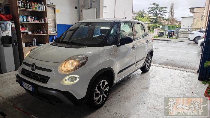 出售Fiat 500L,2019年柴油，10w公里，手动挡，新手驾照可以开，车非