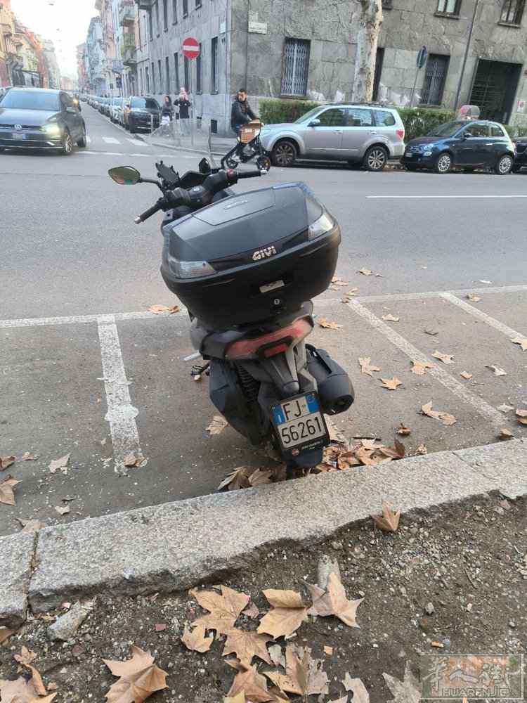 出售摩托车，24年买的摩托车三洋joyride300，跑高速都可以2800有需要