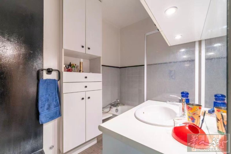 现房丨📍巴黎11区核心地带  🏡37m²丨1室1厅｜可改2室✨ 🚗带稀缺停