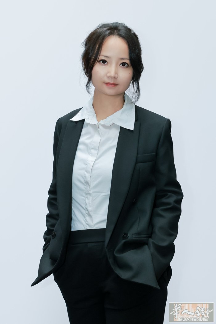 高端美容院转让——巴黎第14区蒙帕纳斯  黄金地段 紧邻蒙帕纳斯火车站 位于巴黎