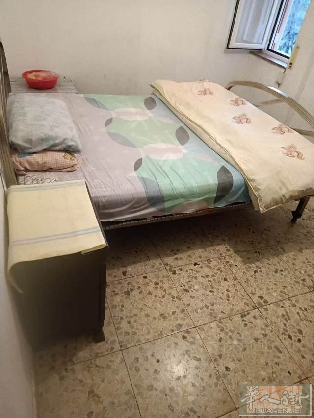 3路地铁almendrales有空房间出租，交通方