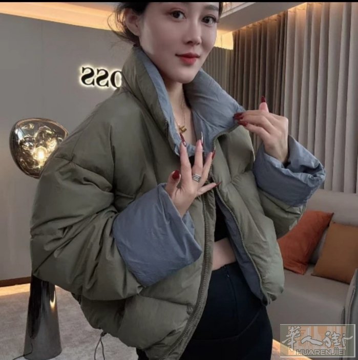 超级好看外套原价，89 特价49 需要加微信0749412594或扫二维码