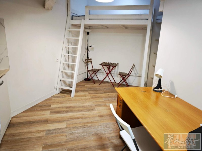 巴黎五区，20m2 Studio,  房东直租，长租，3月底起租，拎包入住。