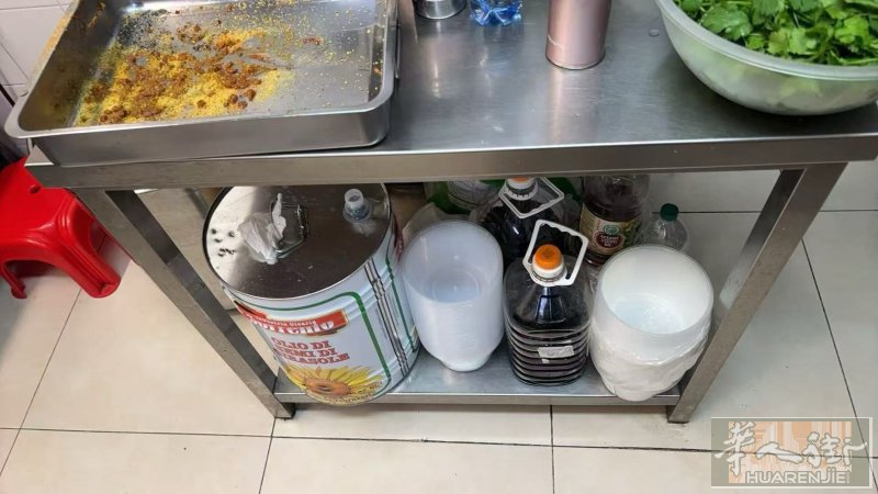 普拉托哪里可以定做这种桌子